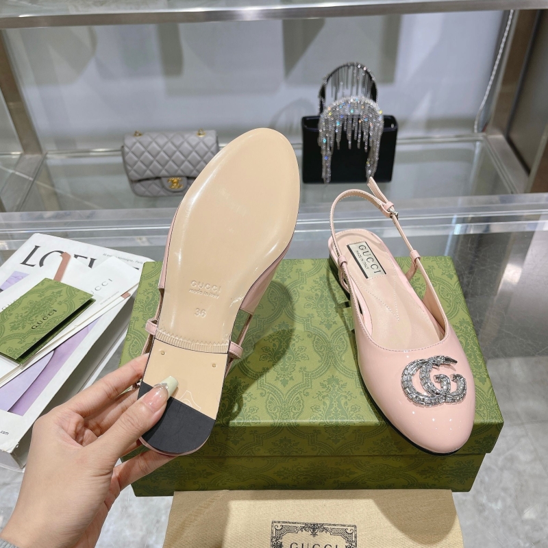 Gucci Flat Shoes